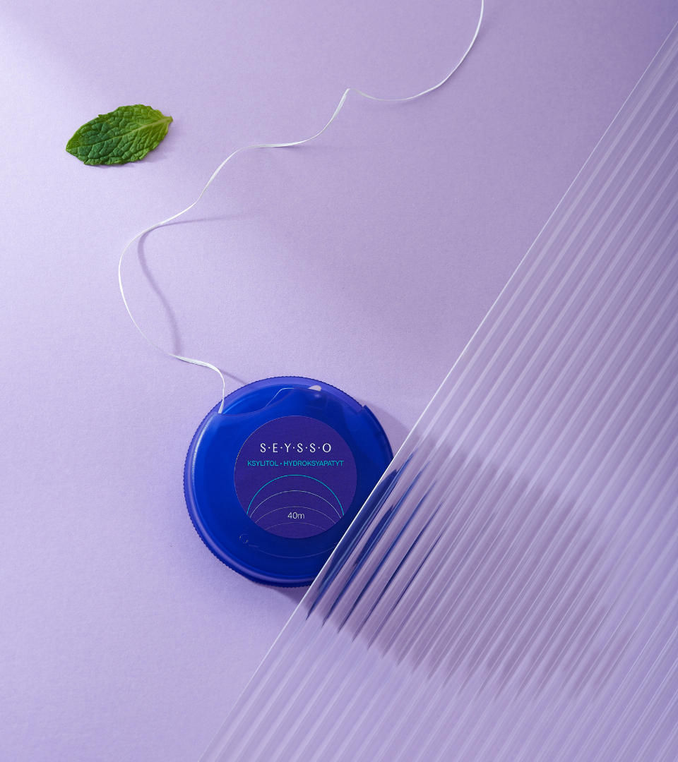 SEYSSO Color Blackcurrant Dental Floss